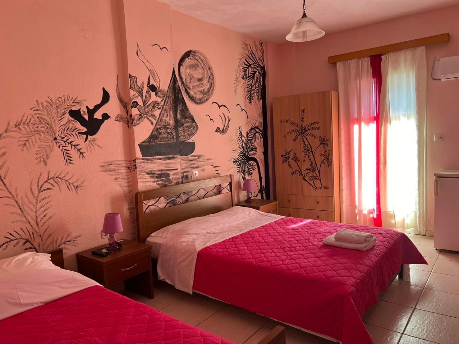Mary Rooms Adamantas  Екстериор снимка